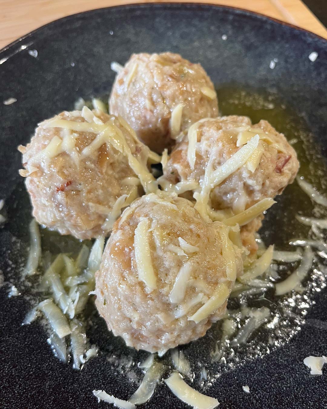 Brezelknödel mit Speck & Käse 300g