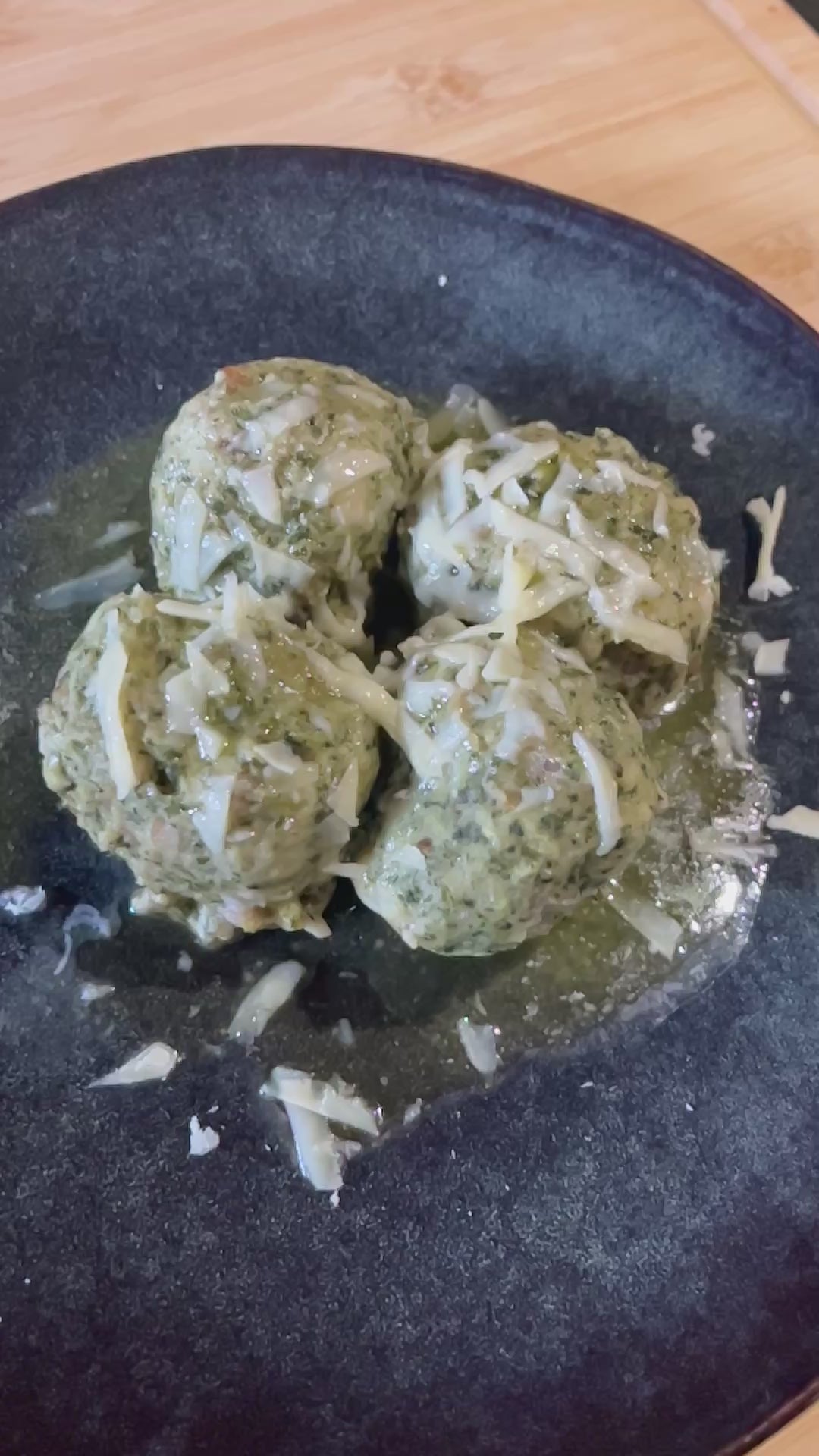 Spinach and bacon dumplings 300g